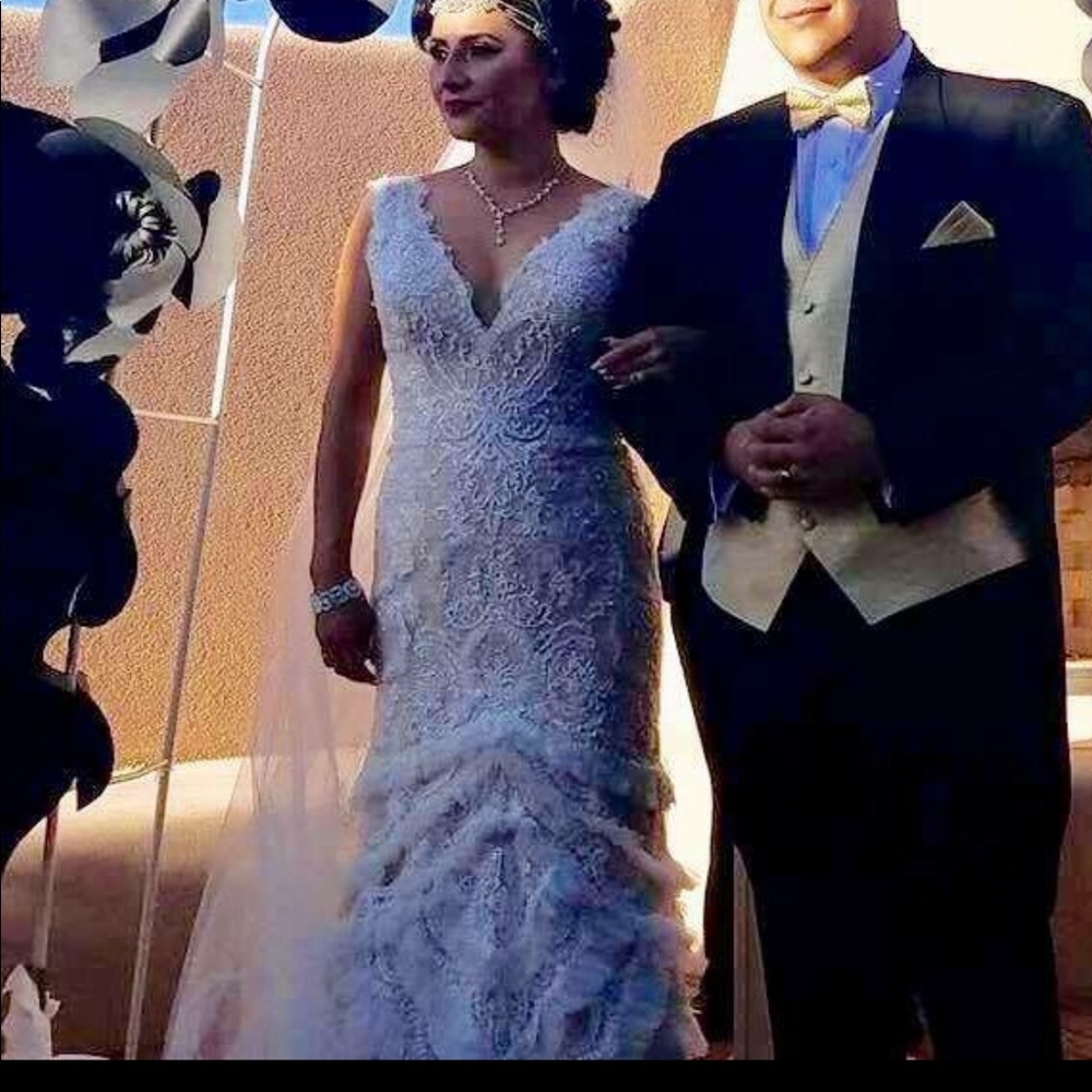 Wedding dress, headpiece and veil